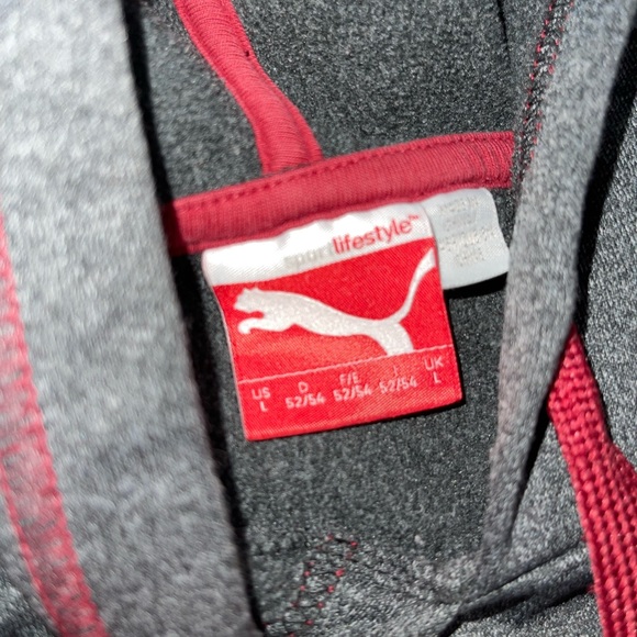 Puma Sweatshirt - Picture 2 of 2